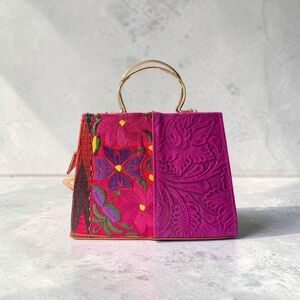 Elegant Floral Embossed Handbag